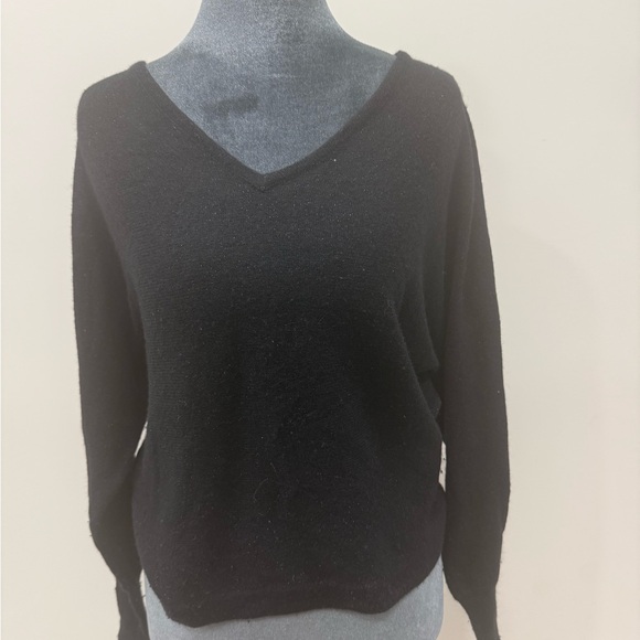 BCBGMaxAzria Sweaters - BCBG Women's Black V-Neck Sweater